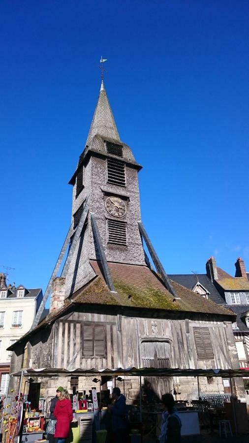 La Petite Cabane Du Pecheur Honfleur Exterior foto
